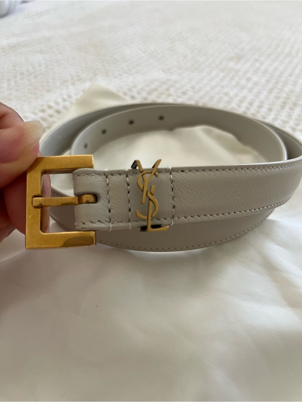 Saint Laurent Cream Leather Belt with Gold YSL Buckle Accent size 80 - Picture 3 of 8
